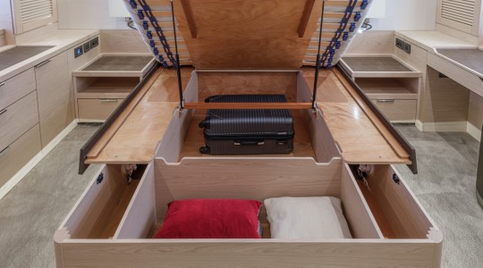 grand_trawler_62_foto_catalogo_beneteau_grand_trawler_62_30_almacenaje_dormitorio.JPG